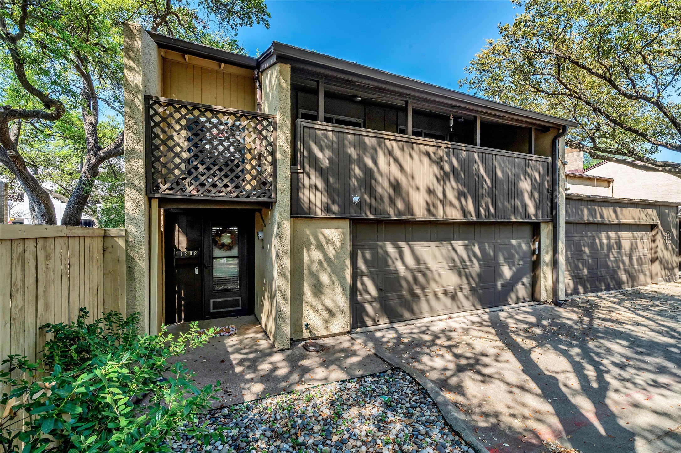 1208 Lane Street Irving TX 75061