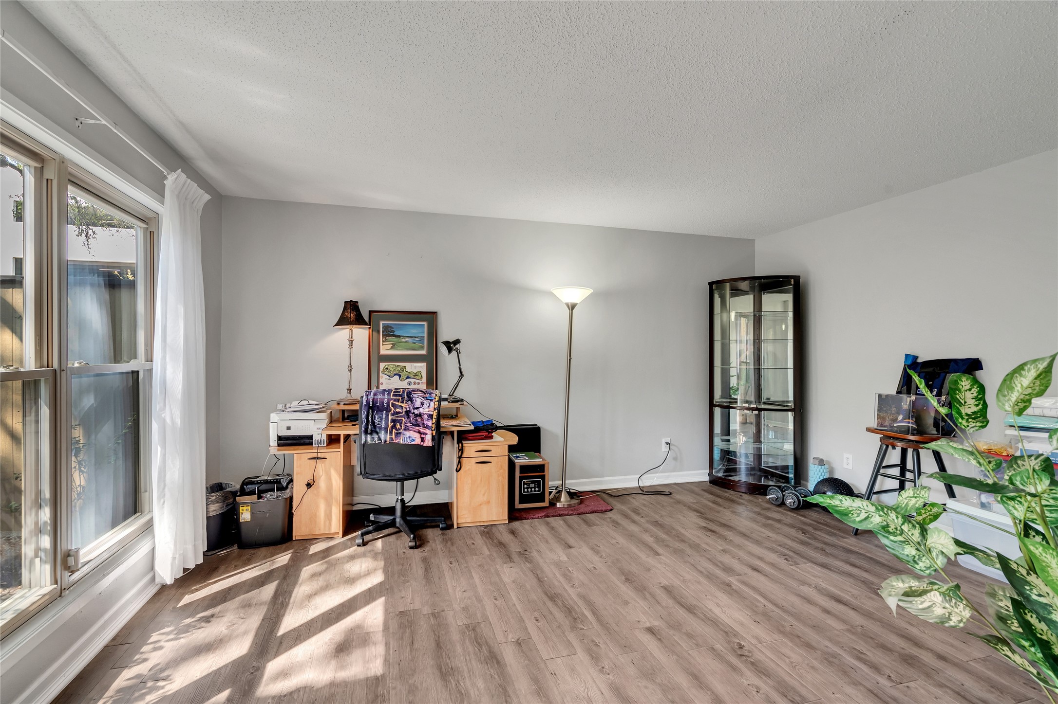 1208 Lane Street Irving TX 75061