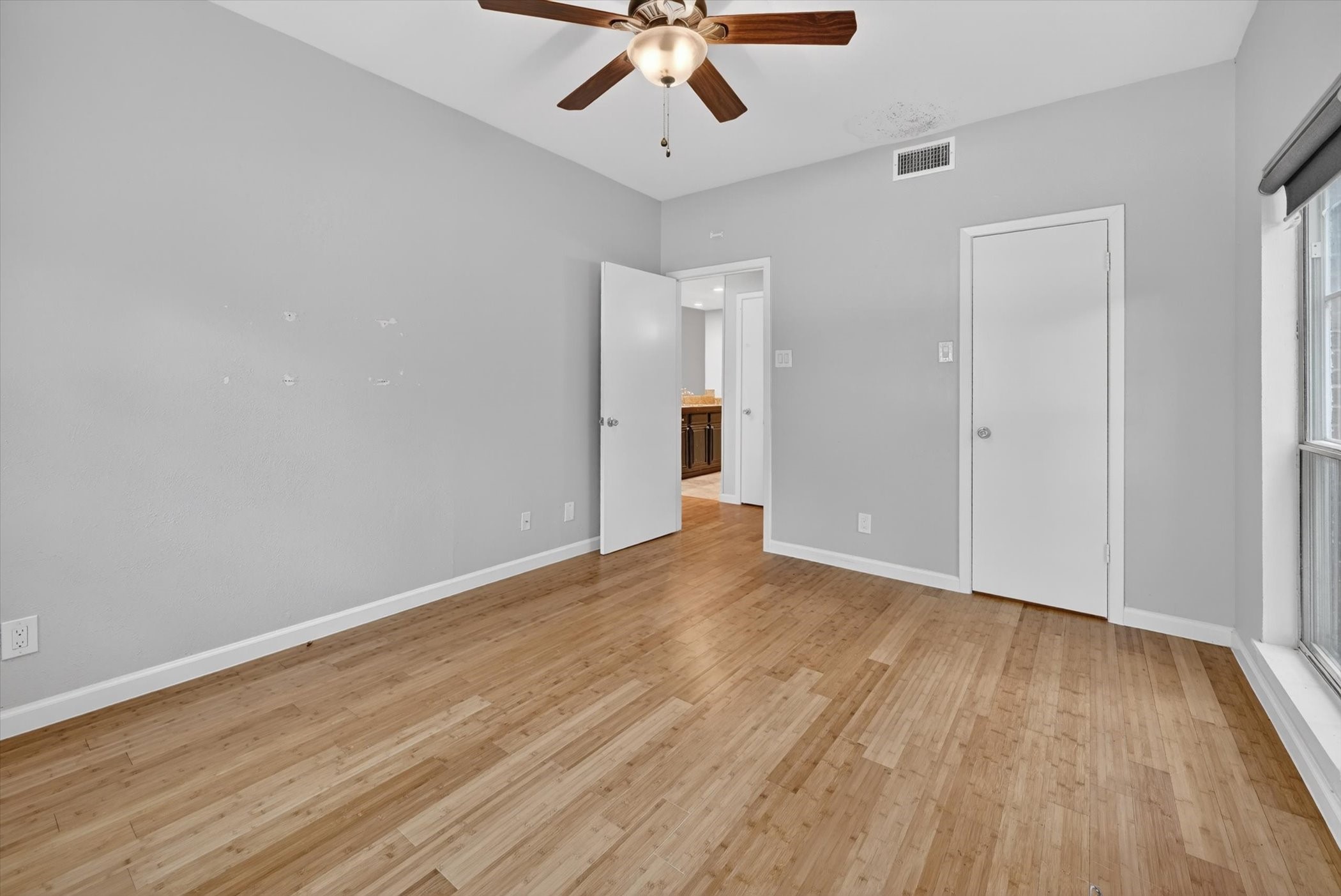 8601 Park Lane Dallas TX 75231