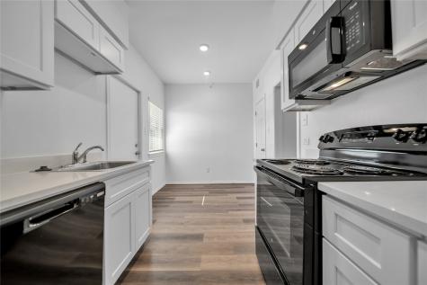 11218 Park Central Place Dallas TX 75230