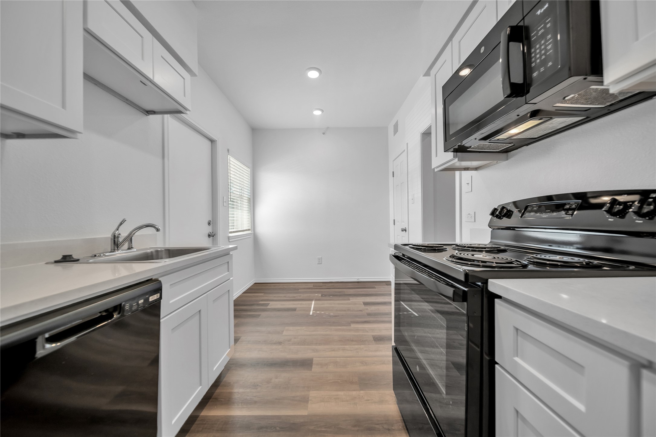 11218 Park Central Place Dallas TX 75230