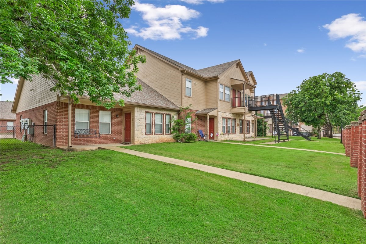 1401 Bagby Avenue Waco TX 76706