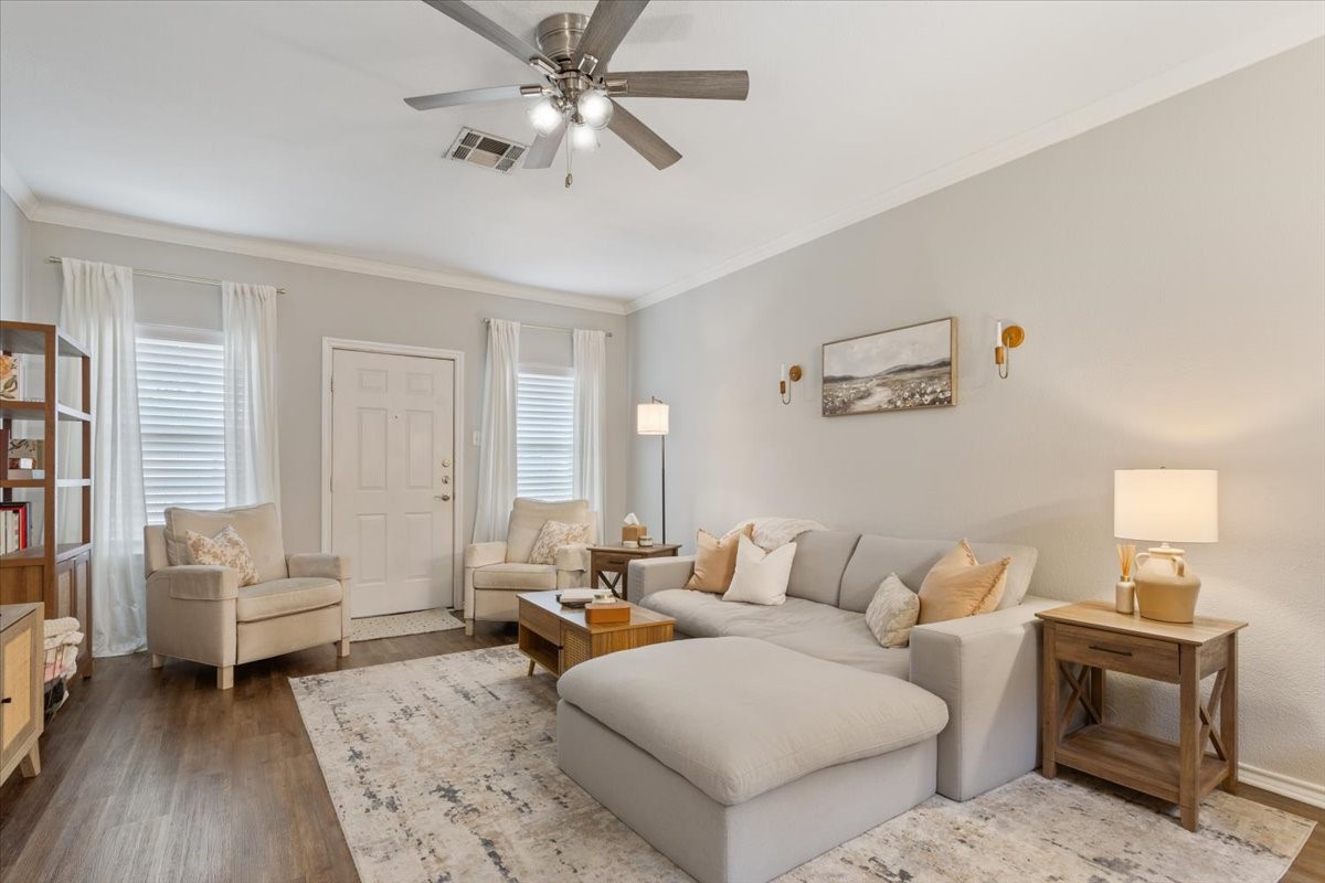 1401 Bagby Avenue Waco TX 76706