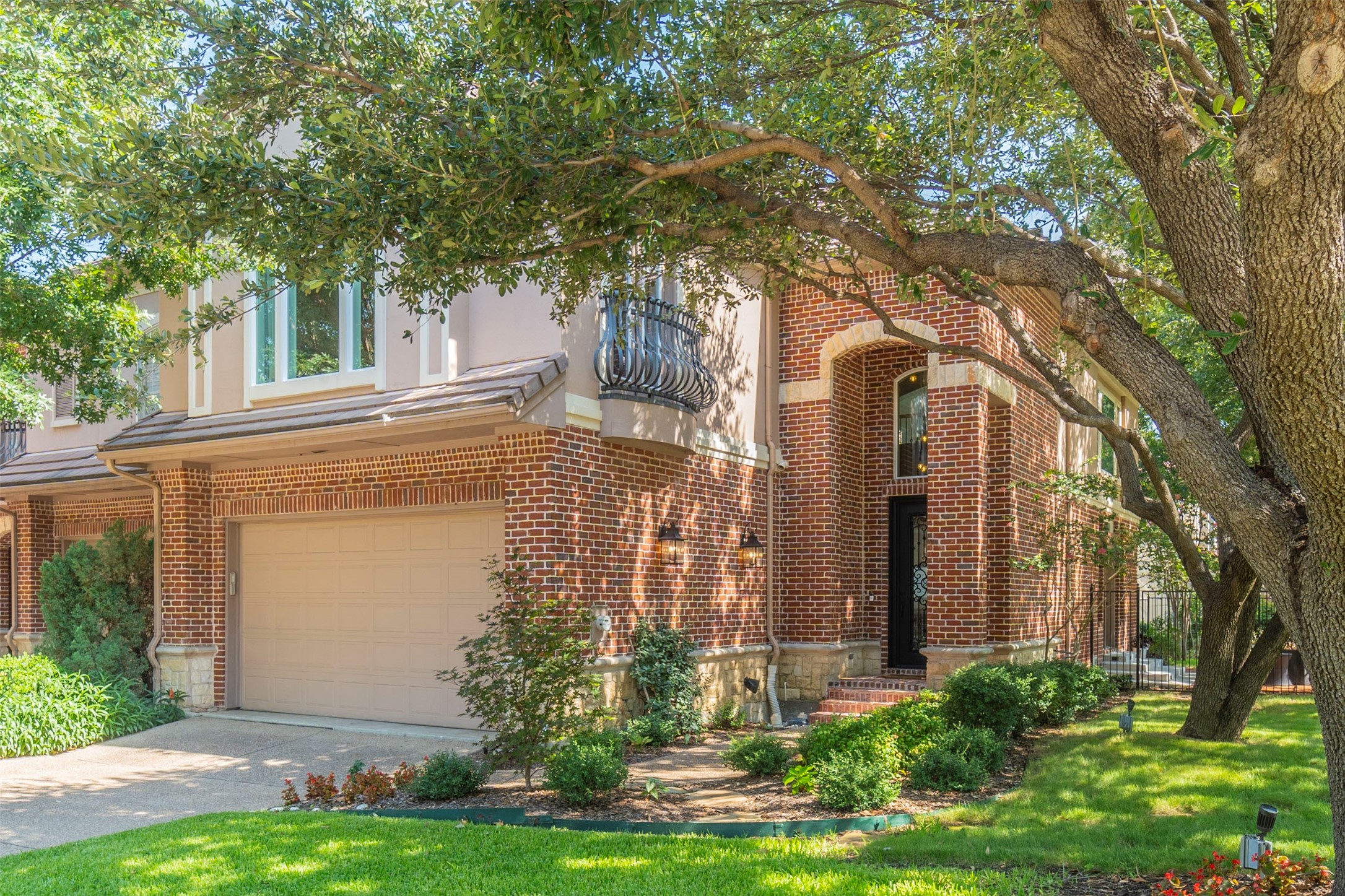 4311 Spyglass Hill Lane Irving TX 75038