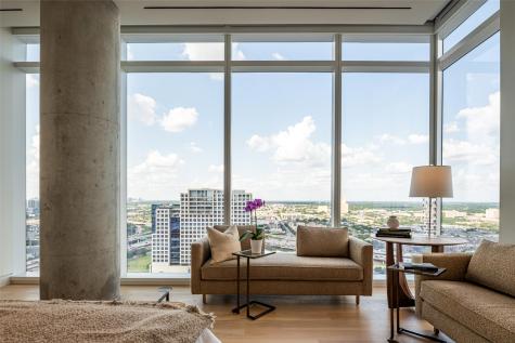1747 Leonard Street Dallas TX 75201