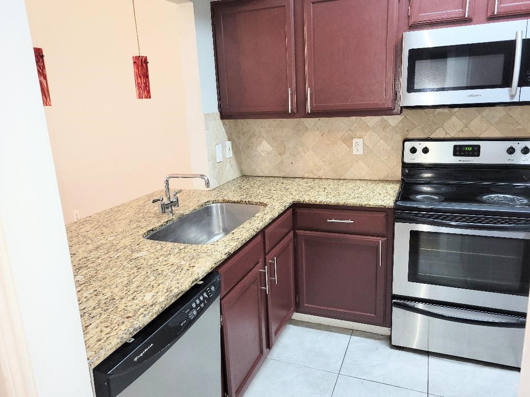 2835 Keller Springs Road Carrollton TX 75006