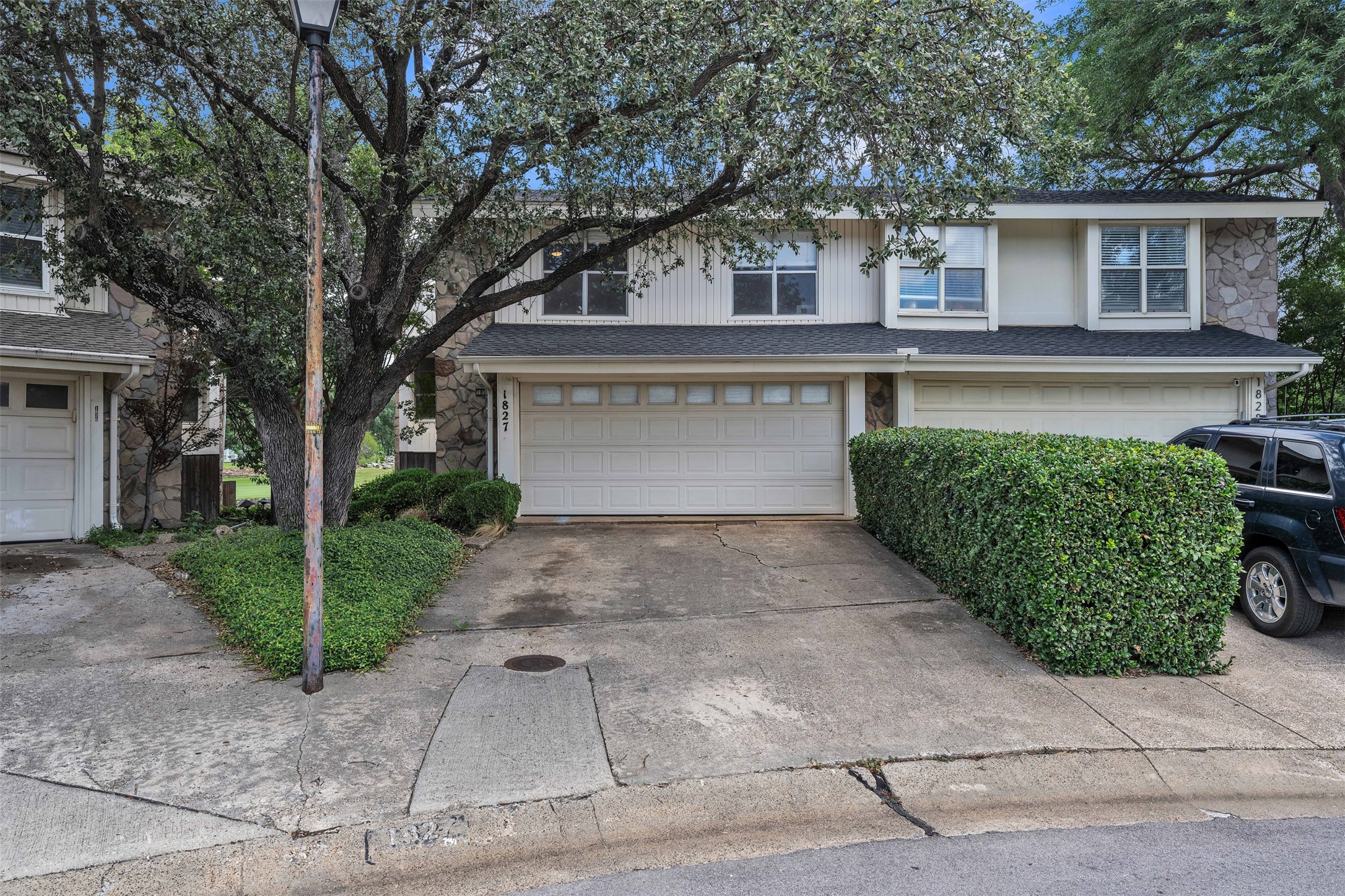 1827 Lakecrest Circle Carrollton TX 75006