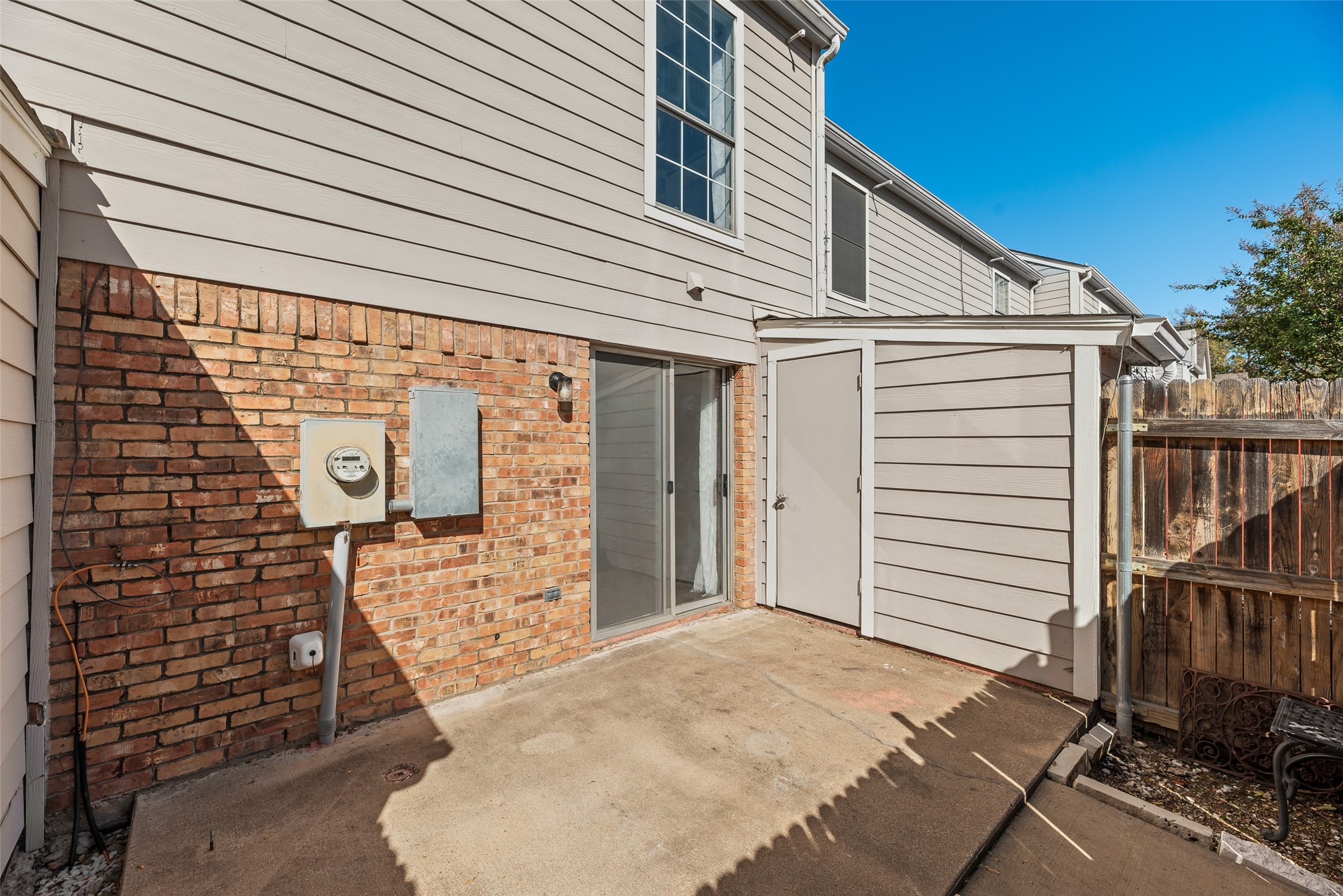43 Abbey Road Euless TX 76039