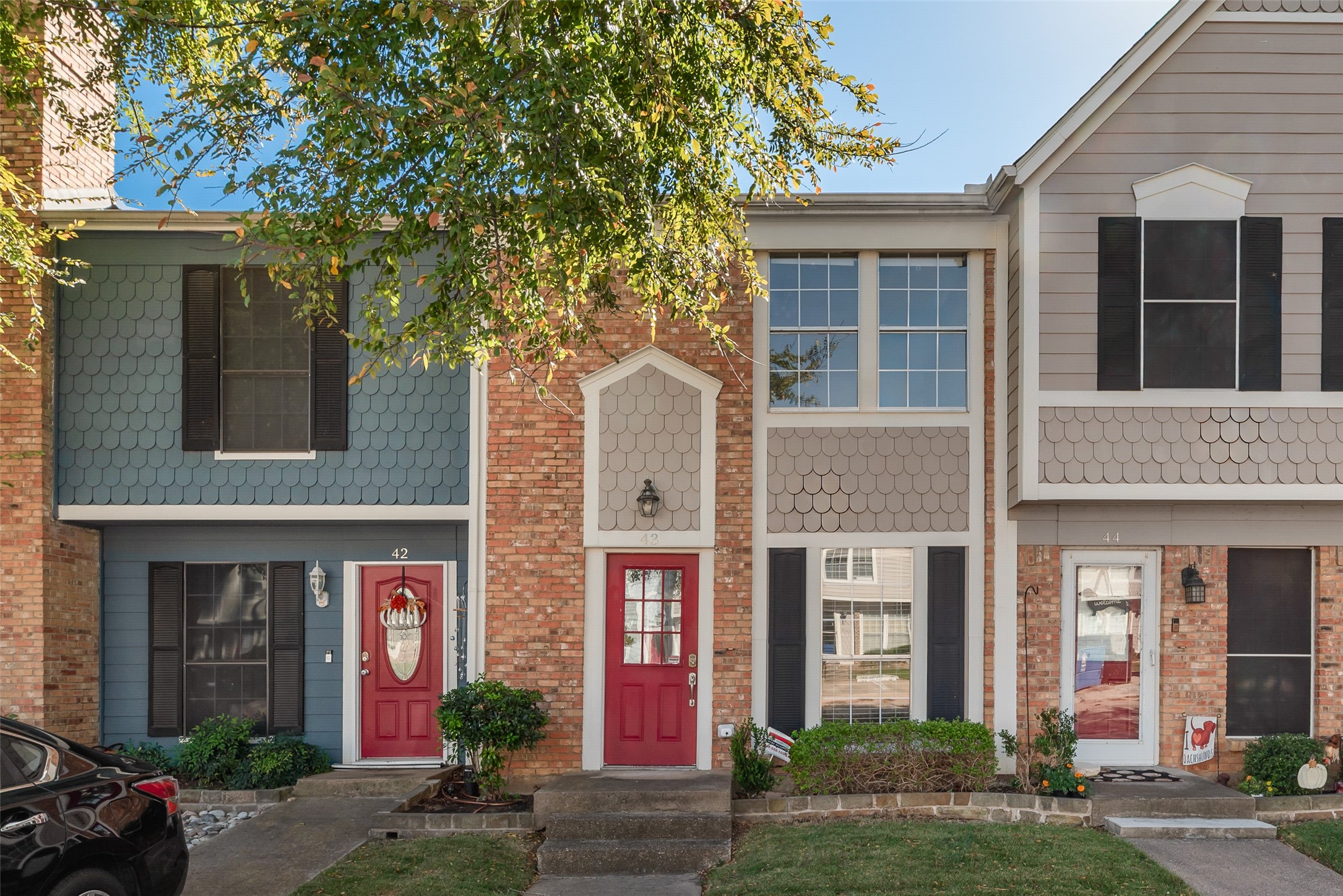 43 Abbey Road Euless TX 76039