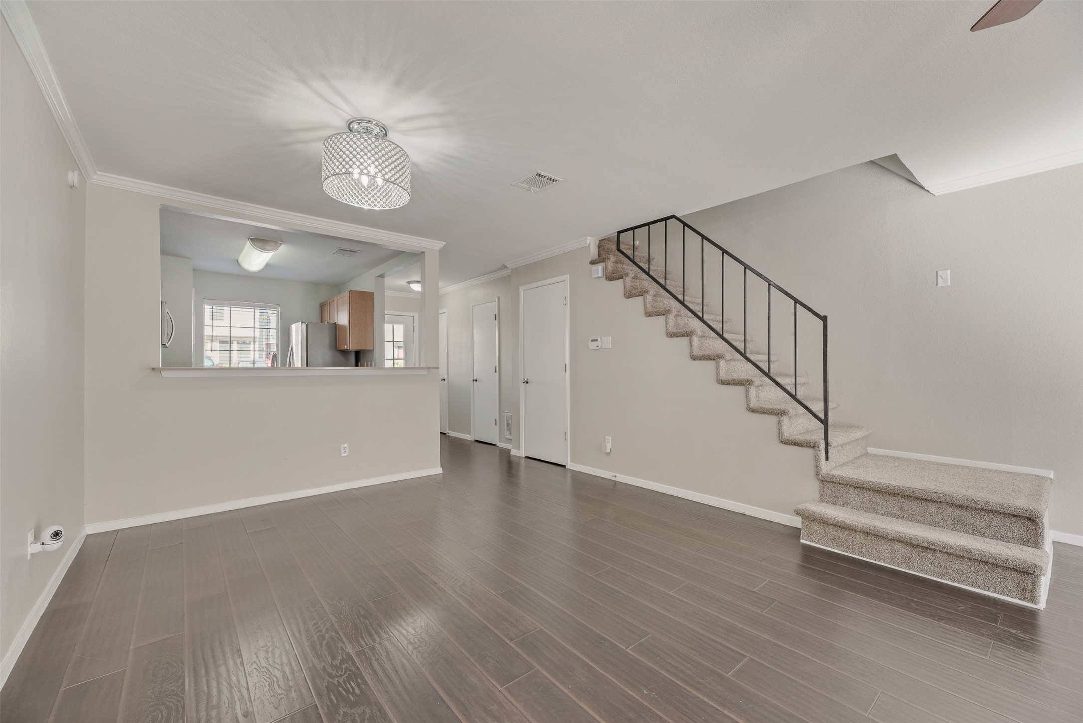 43 Abbey Road Euless TX 76039