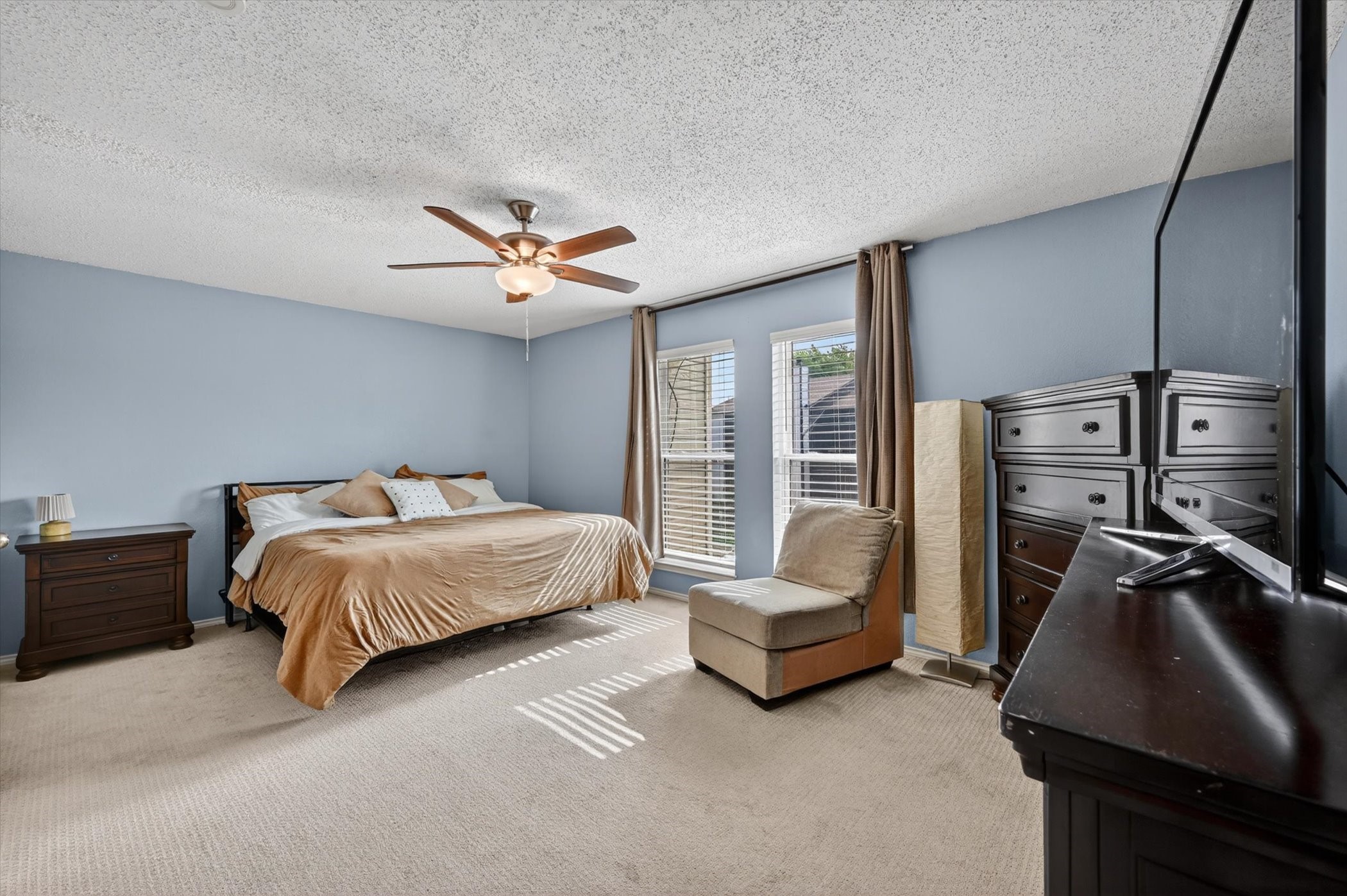 2506 Peargrove Circle Arlington TX 76006