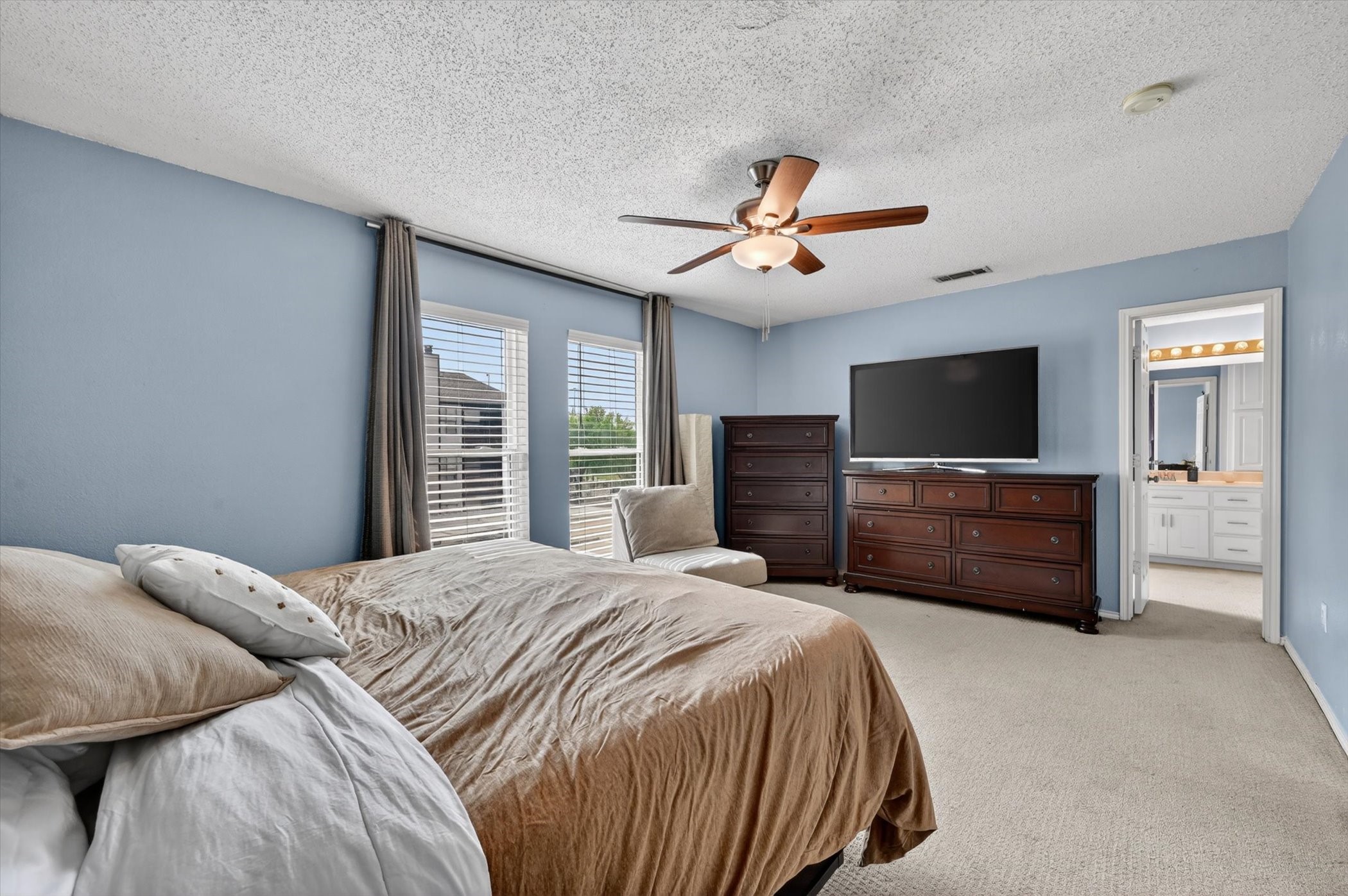 2506 Peargrove Circle Arlington TX 76006