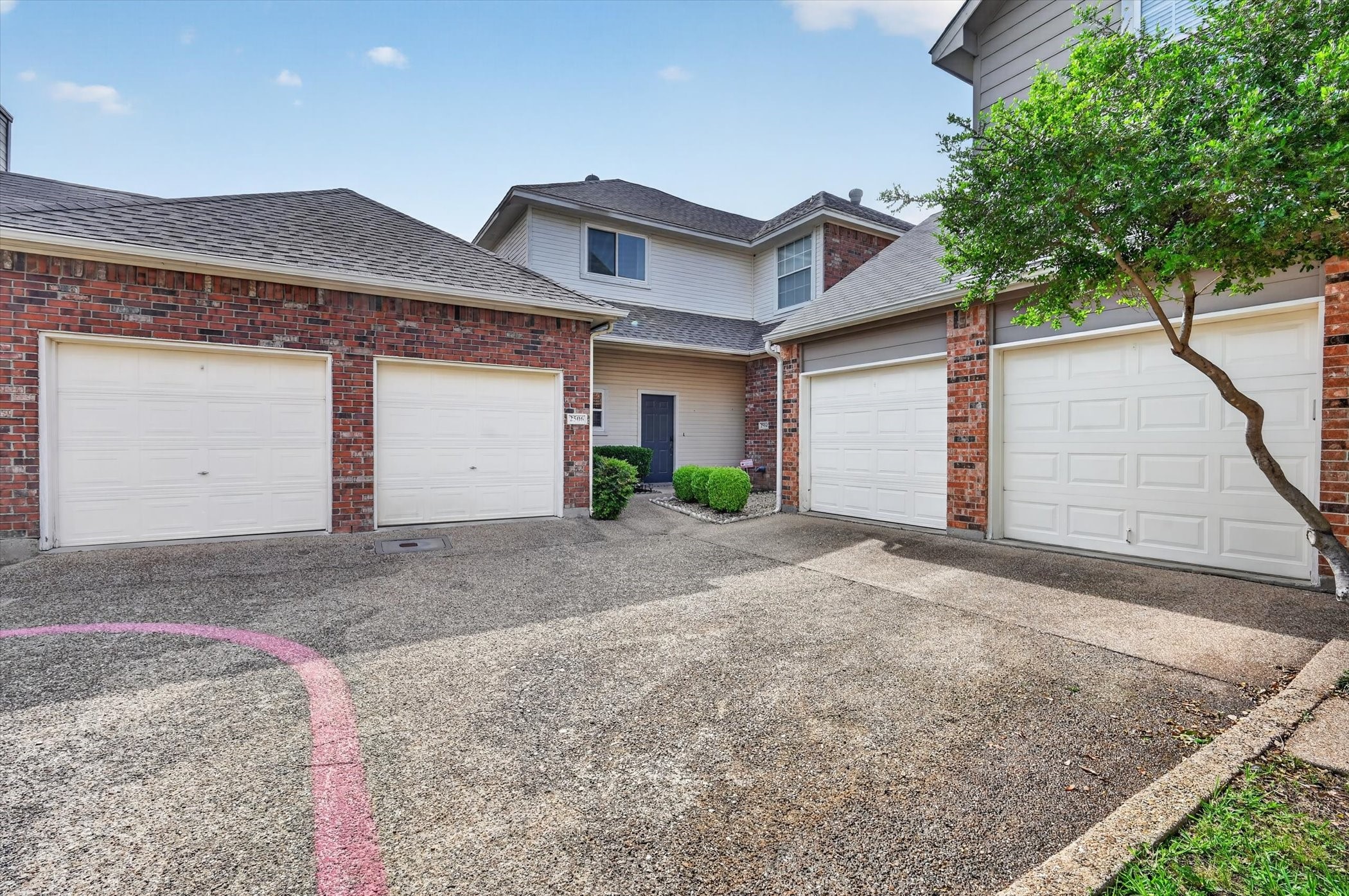2506 Peargrove Circle Arlington TX 76006