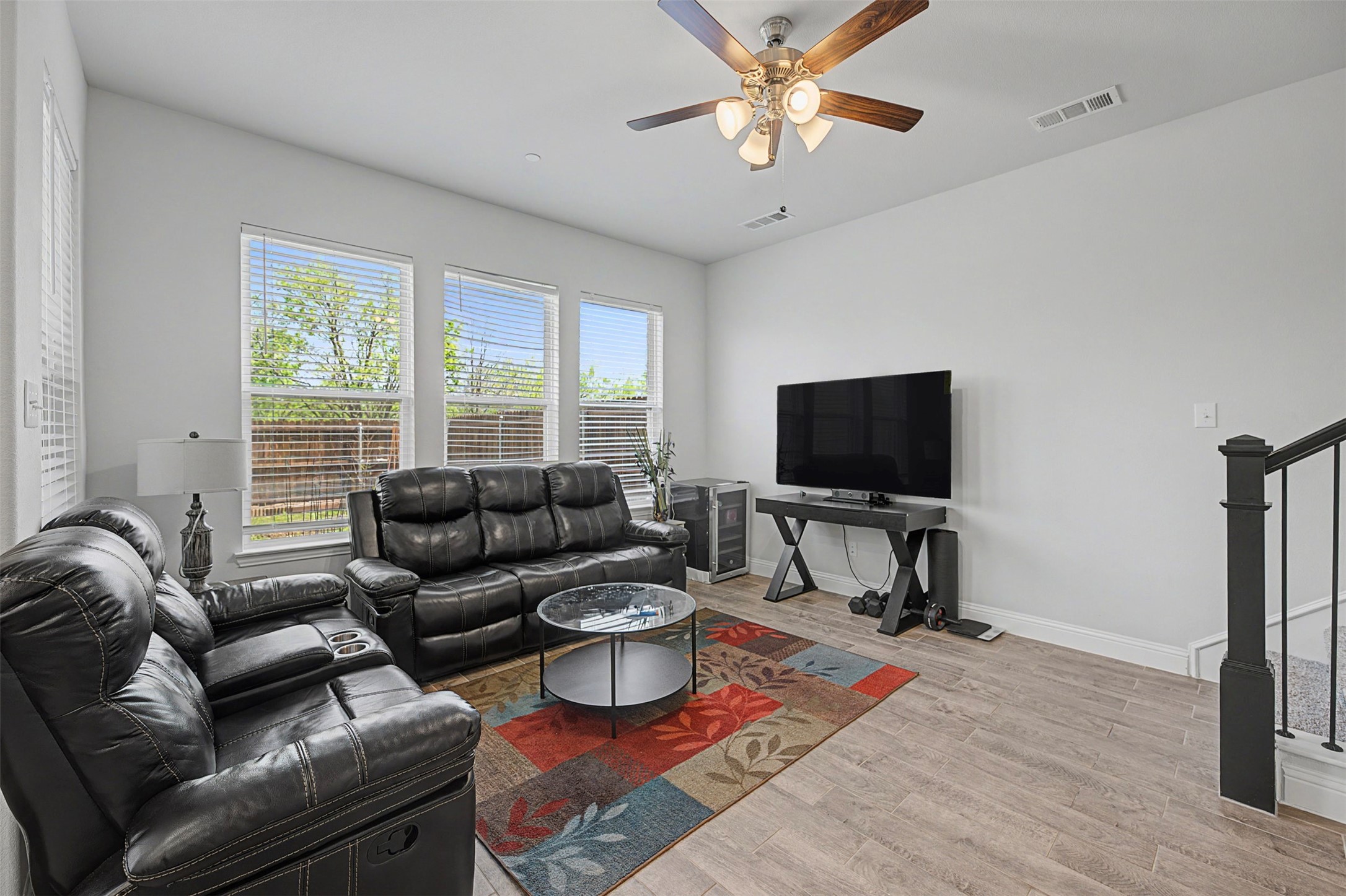 537 Hutchinson Lane Lewisville TX 75077