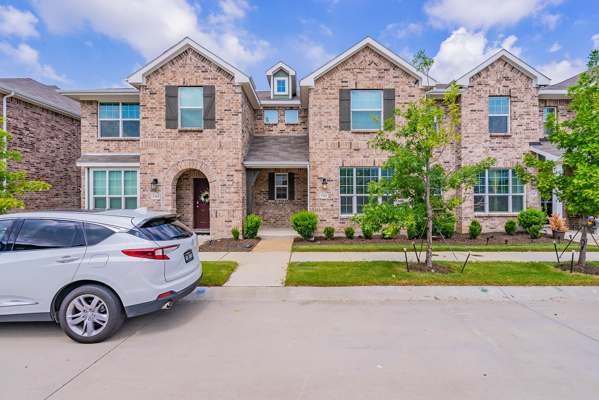 1261 Lamar Drive Lewisville TX 75077