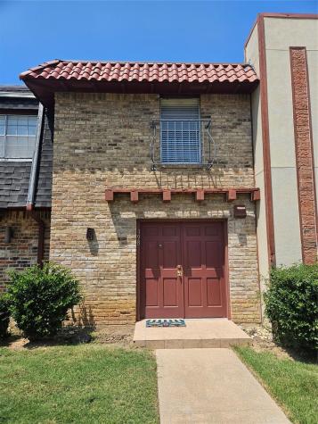 1823 E Grauwyler Road Irving TX 75061