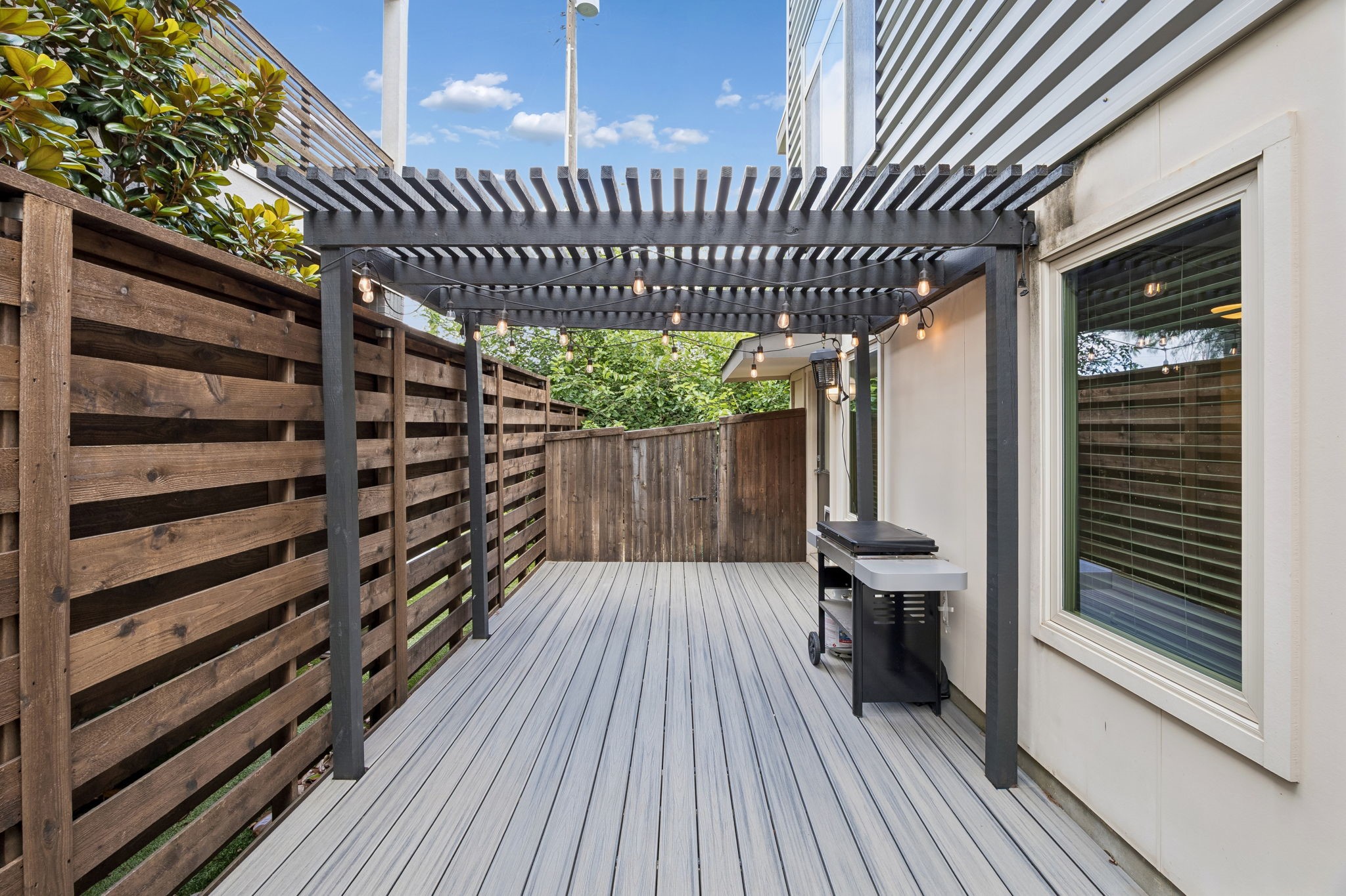 1833 Euclid Avenue Dallas TX 75206