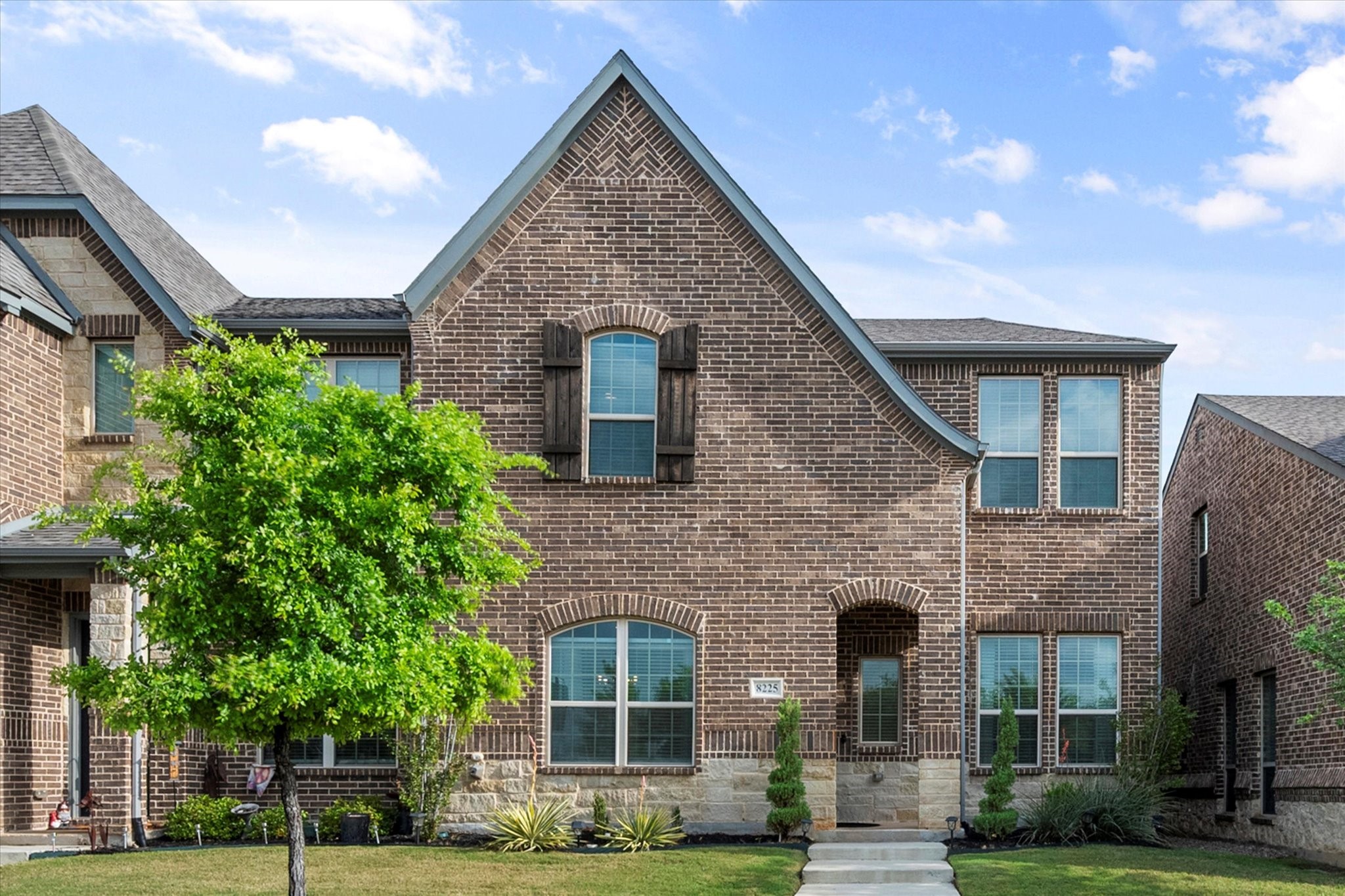 8225 Cotton Belt Lane North Richland Hills TX 76182