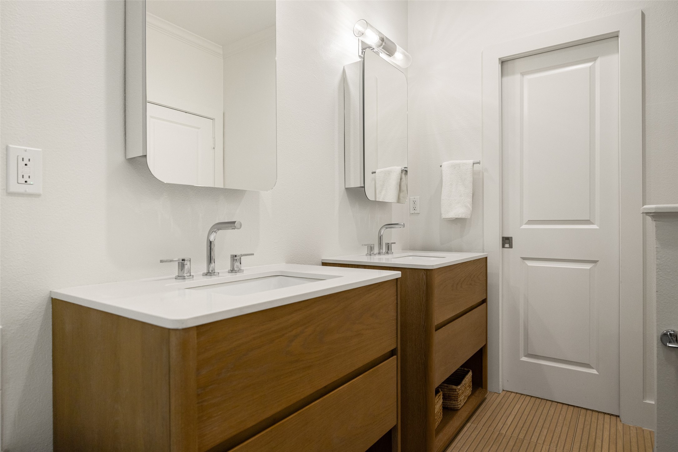 5711 Ross Avenue Dallas TX 75206