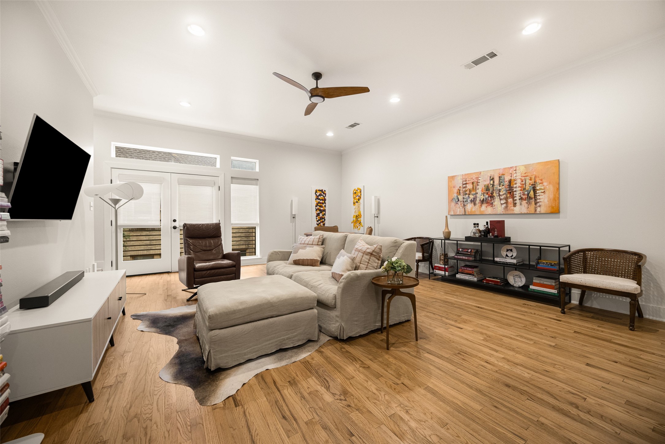 5711 Ross Avenue Dallas TX 75206