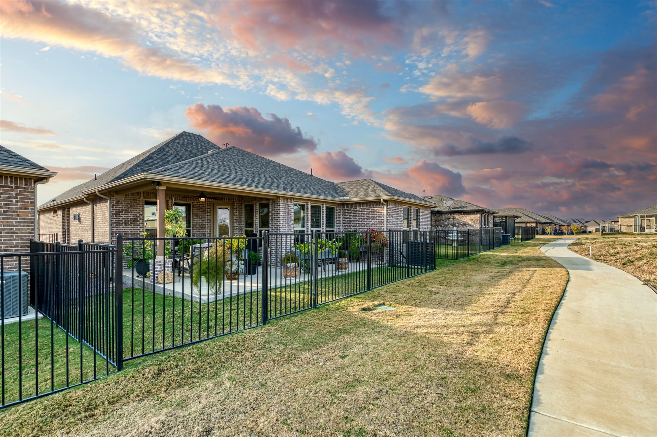 7641 Murcia Drive Fort Worth TX 76123