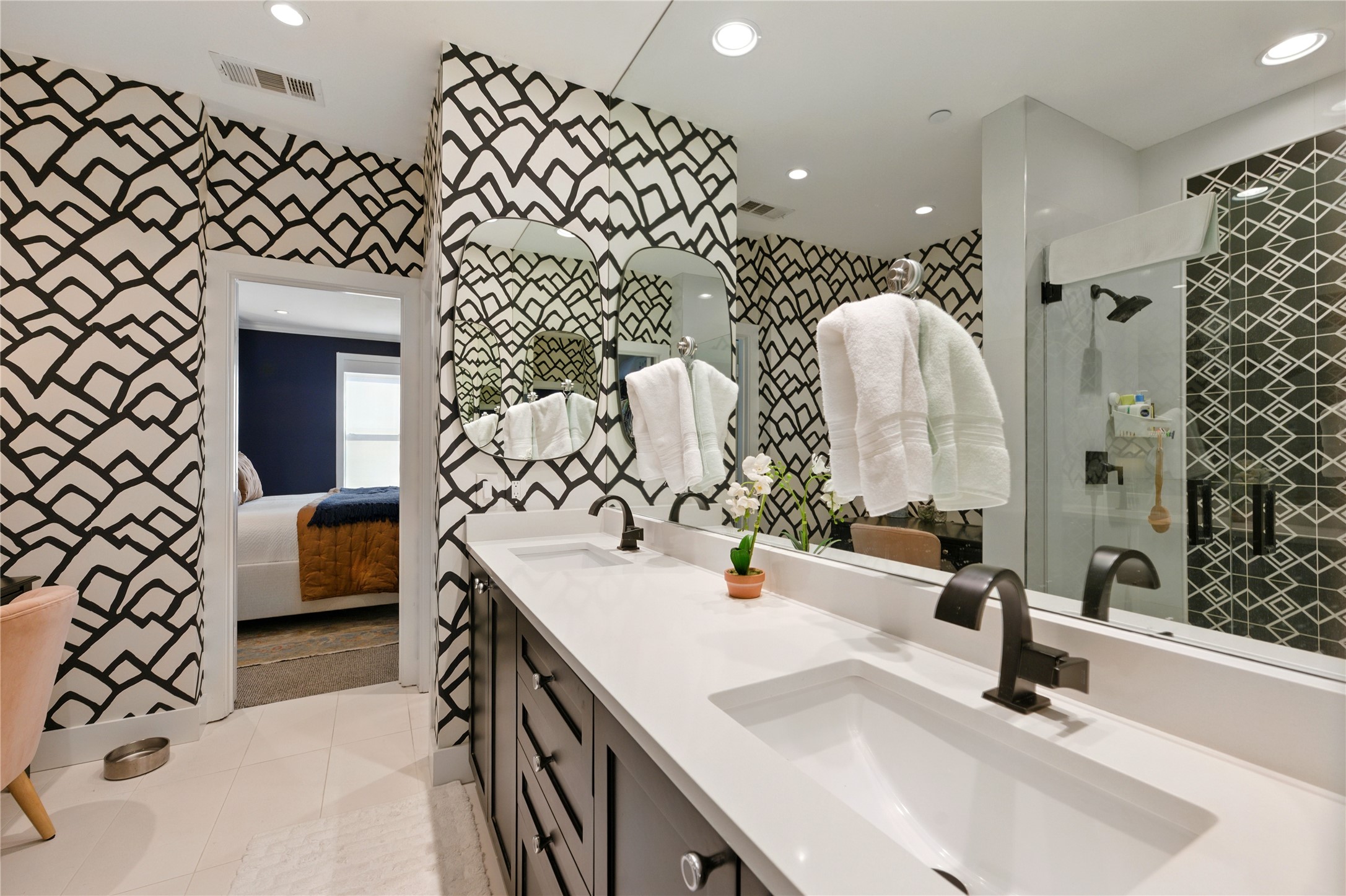 4211 Rawlins Street Dallas TX 75219