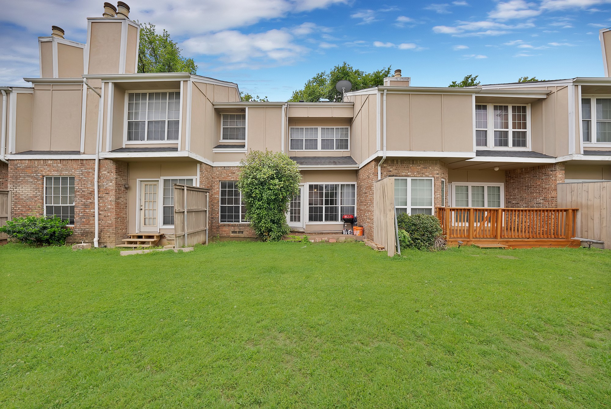 2405 Northlake Court Irving TX 75038