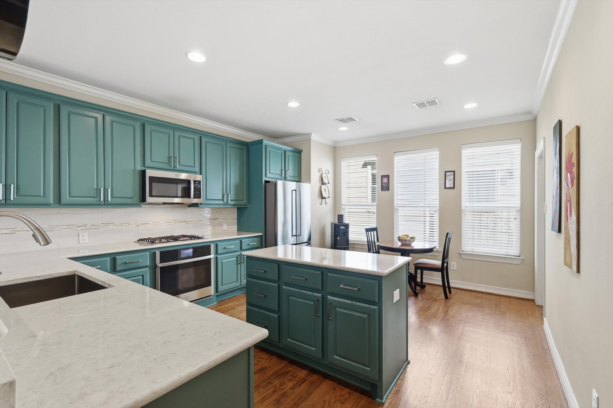 2619 Colby Street Dallas TX 75204