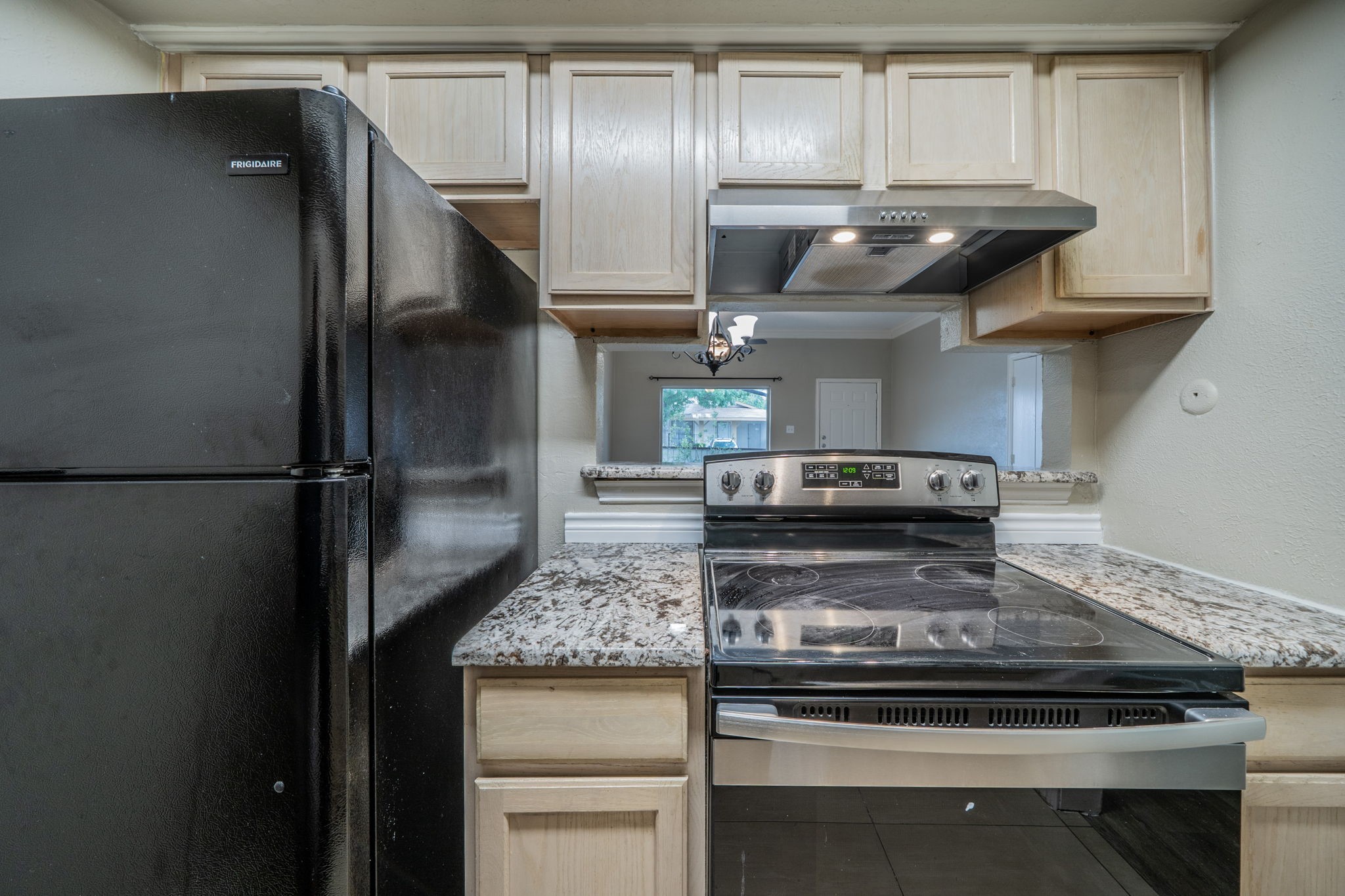 708 Baruna Circle Garland TX 75043