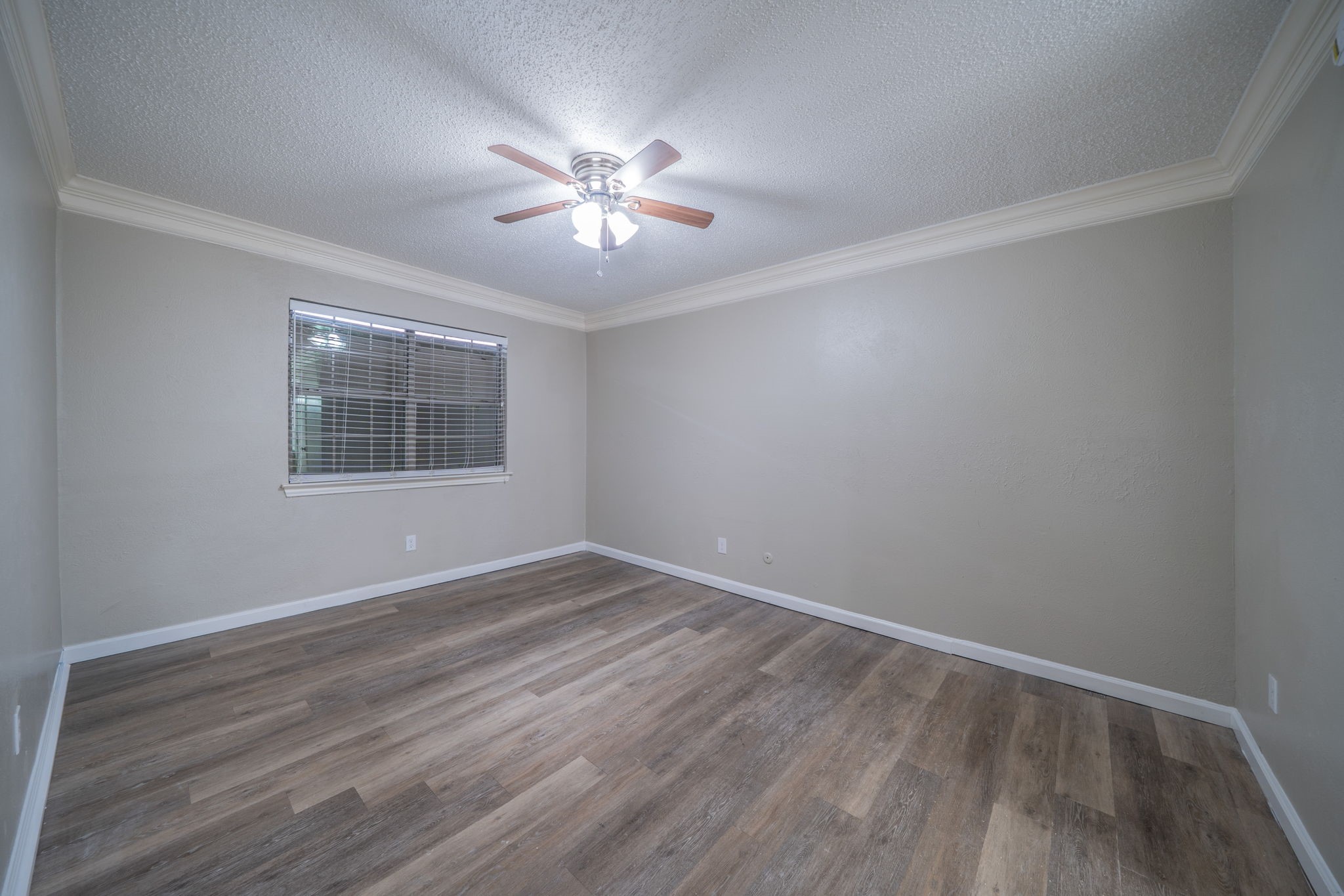 708 Baruna Circle Garland TX 75043