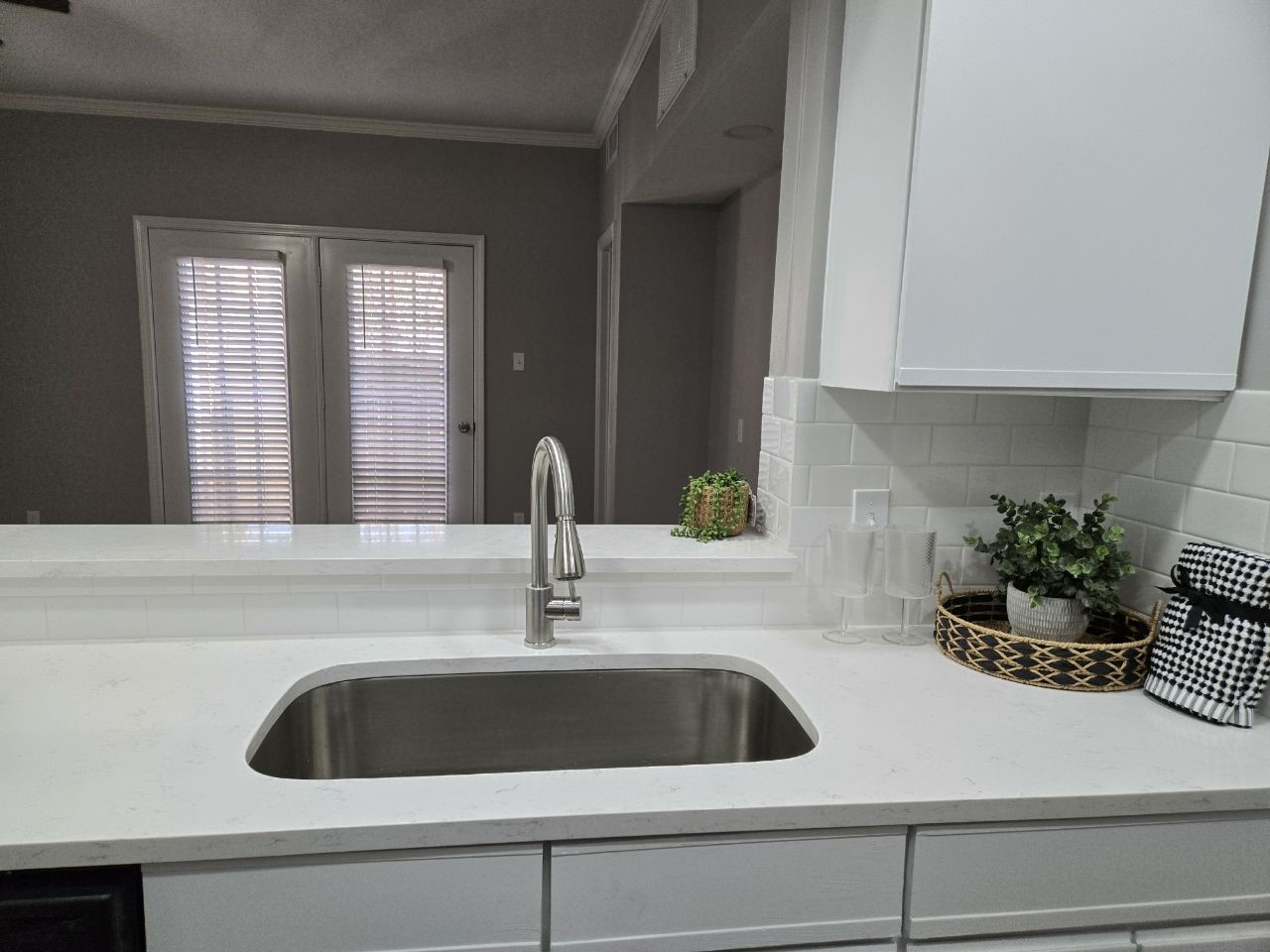 5325 Bent Tree Forest Drive Dallas TX 75248