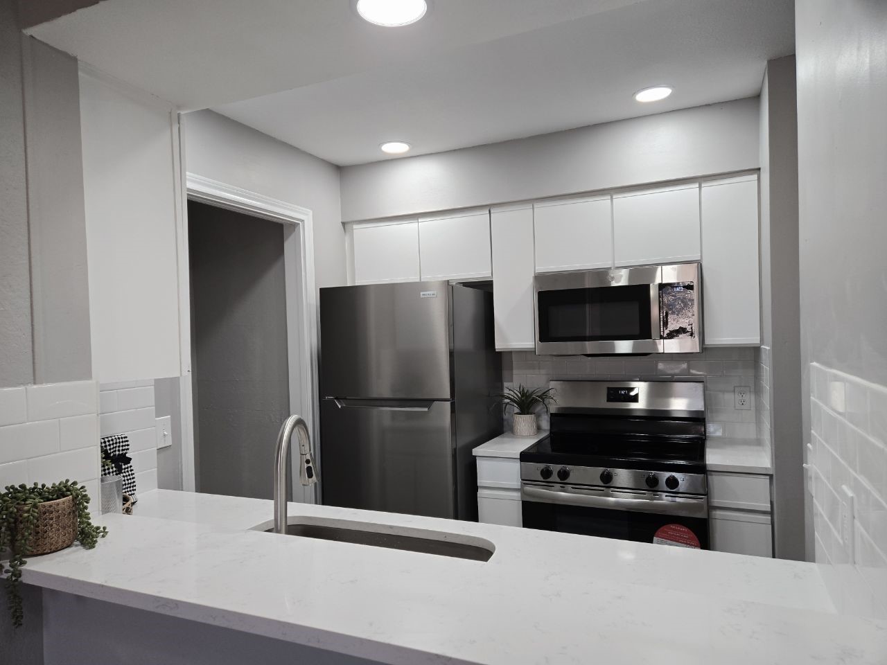5325 Bent Tree Forest Drive Dallas TX 75248
