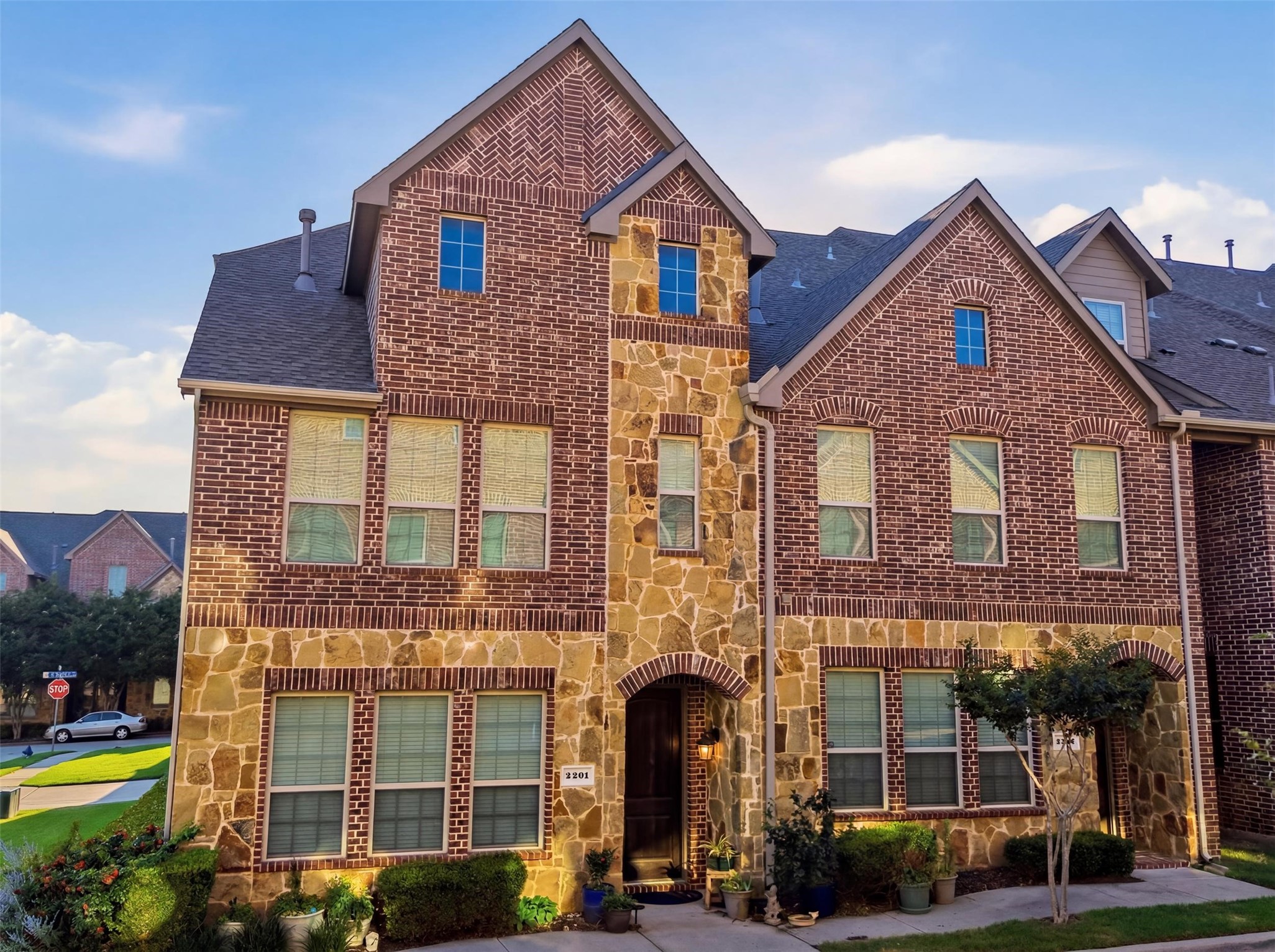 4401 Fisk Lane Carrollton TX 75010