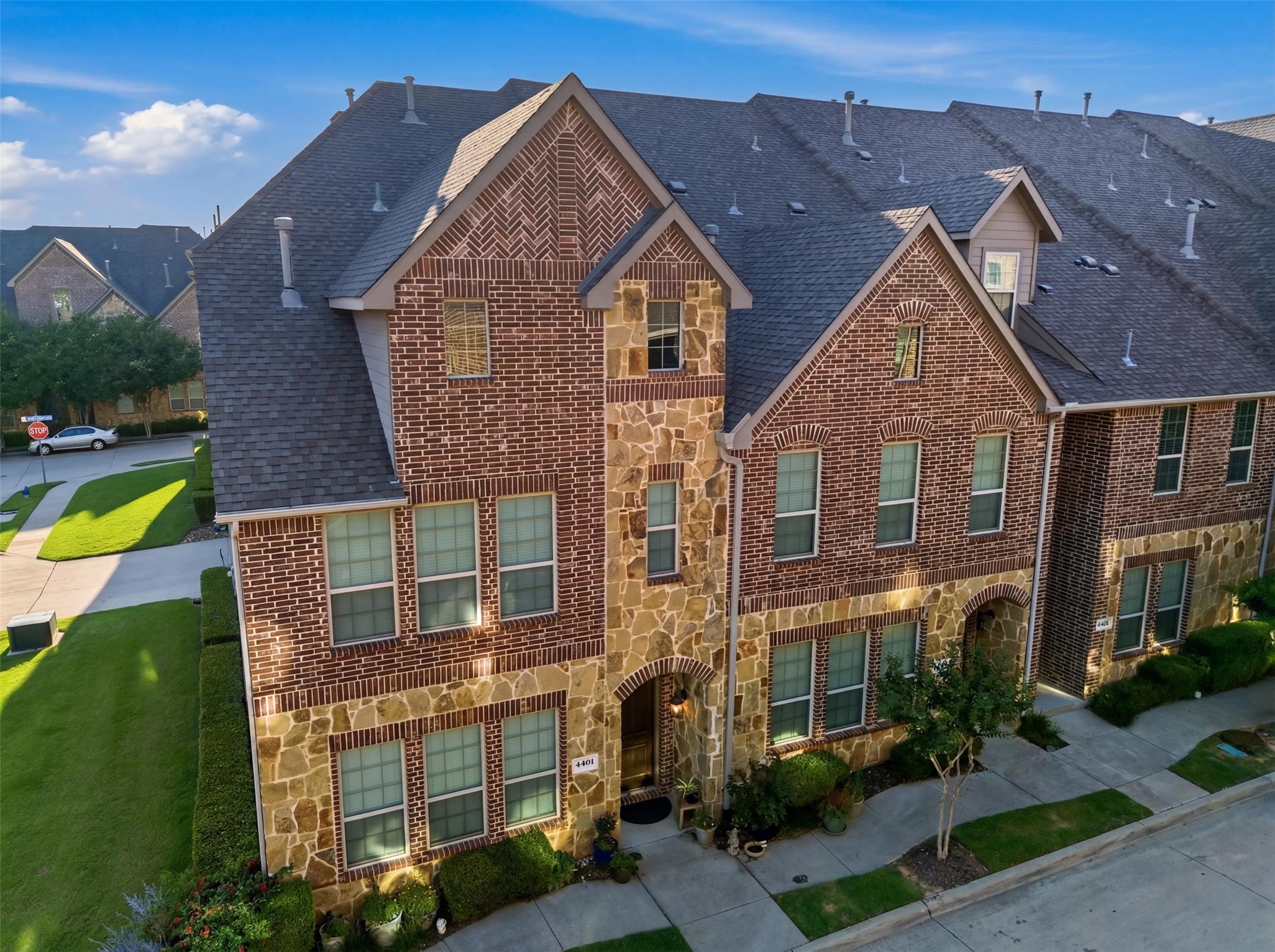 4401 Fisk Lane Carrollton TX 75010