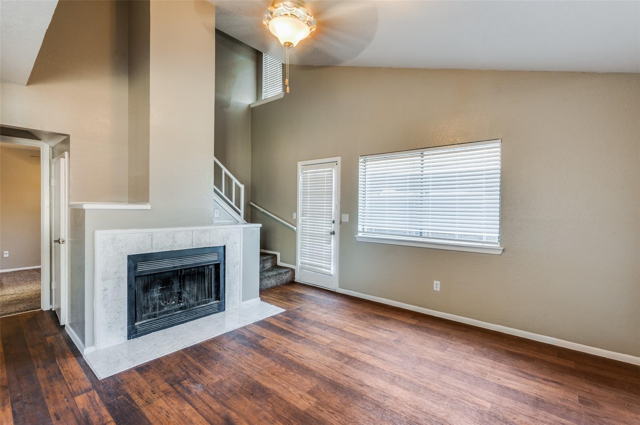 1122 Millview Arlington TX 76012