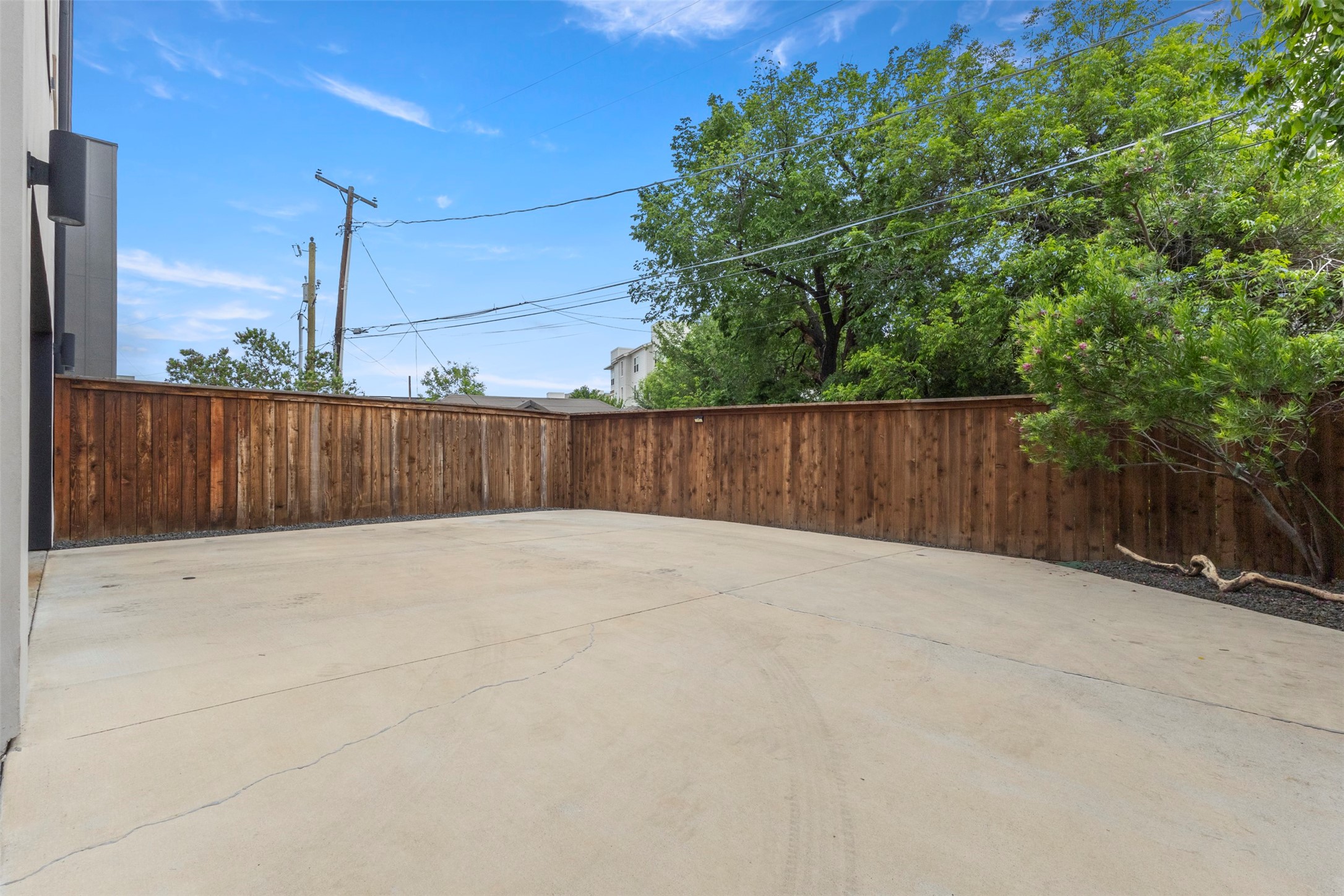 2807 Wingate Street Fort Worth TX 76107