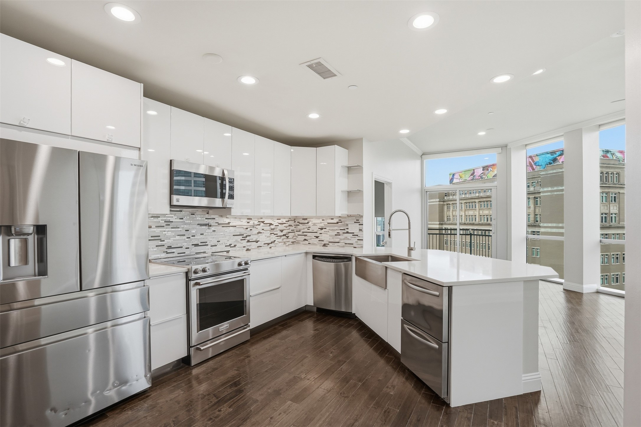 500 Throckmorton Street Fort Worth TX 76102