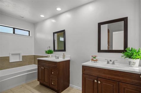 5100 Verde Valley Lane Dallas TX 75254