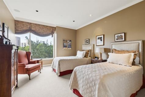 3510 Turtle Creek Boulevard Dallas TX 75219
