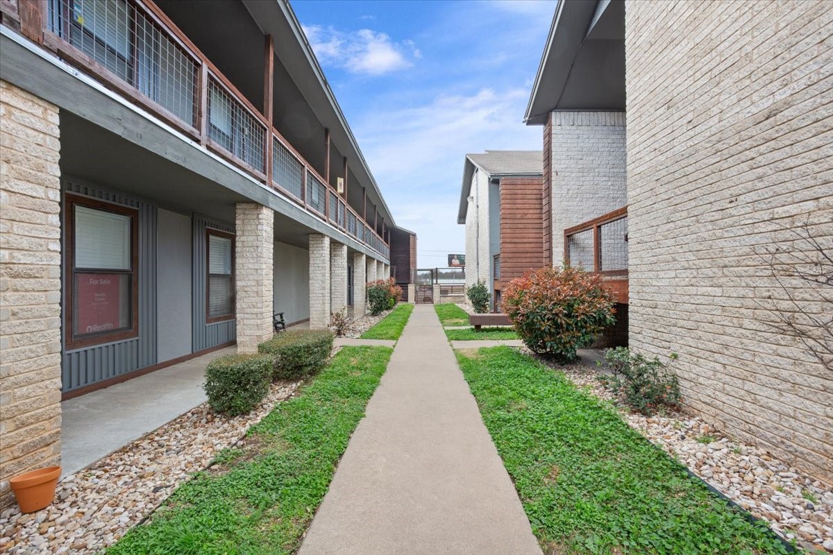 1368 S 12th Street Waco TX 76706