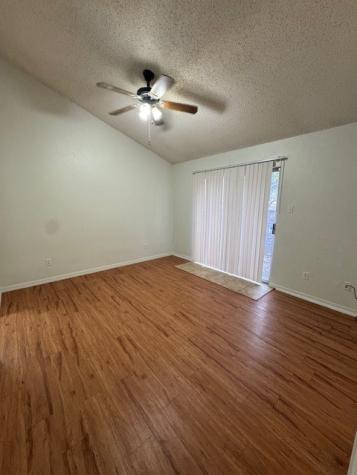2016 Westbain Drive Arlington TX 76015