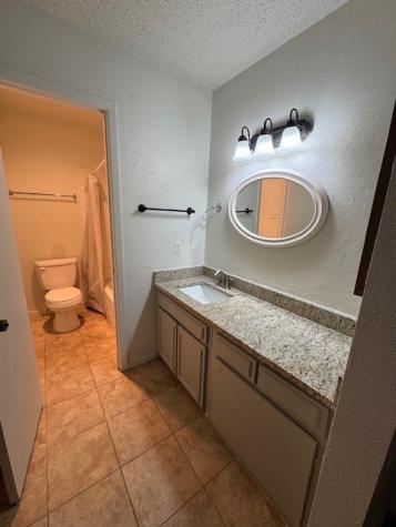 2016 Westbain Drive Arlington TX 76015