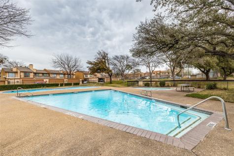 2016 Westbain Drive Arlington TX 76015