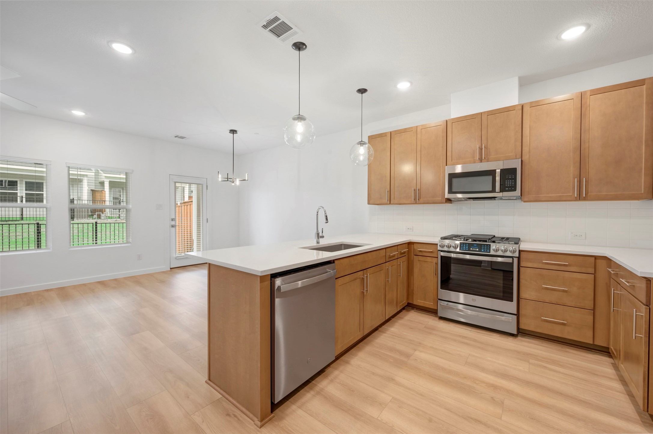 9405 Harborview Drive Providence Village TX 76227