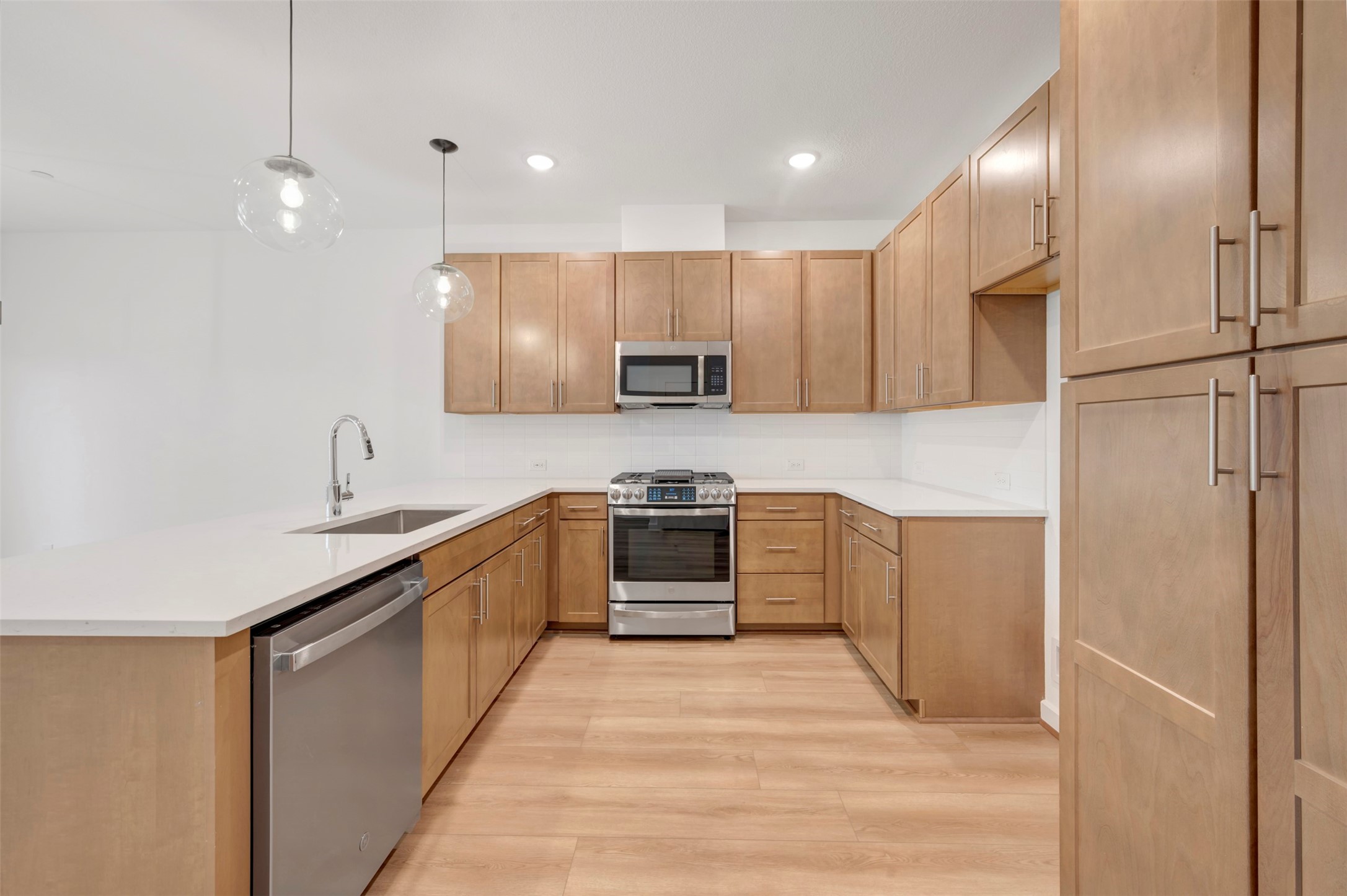 9405 Harborview Drive Providence Village TX 76227