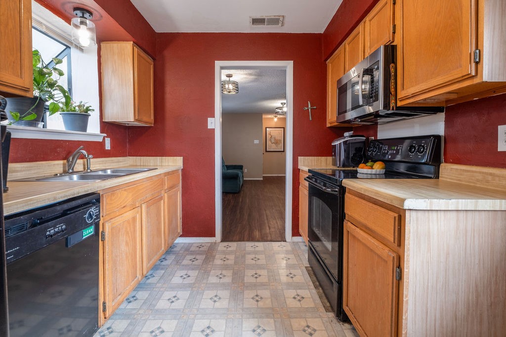 1805 W Spring Creek Parkway Plano TX 75023