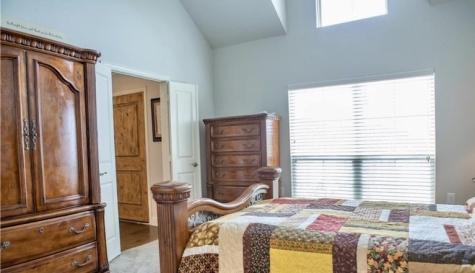 883 Birds Fort Trail Arlington TX 76005