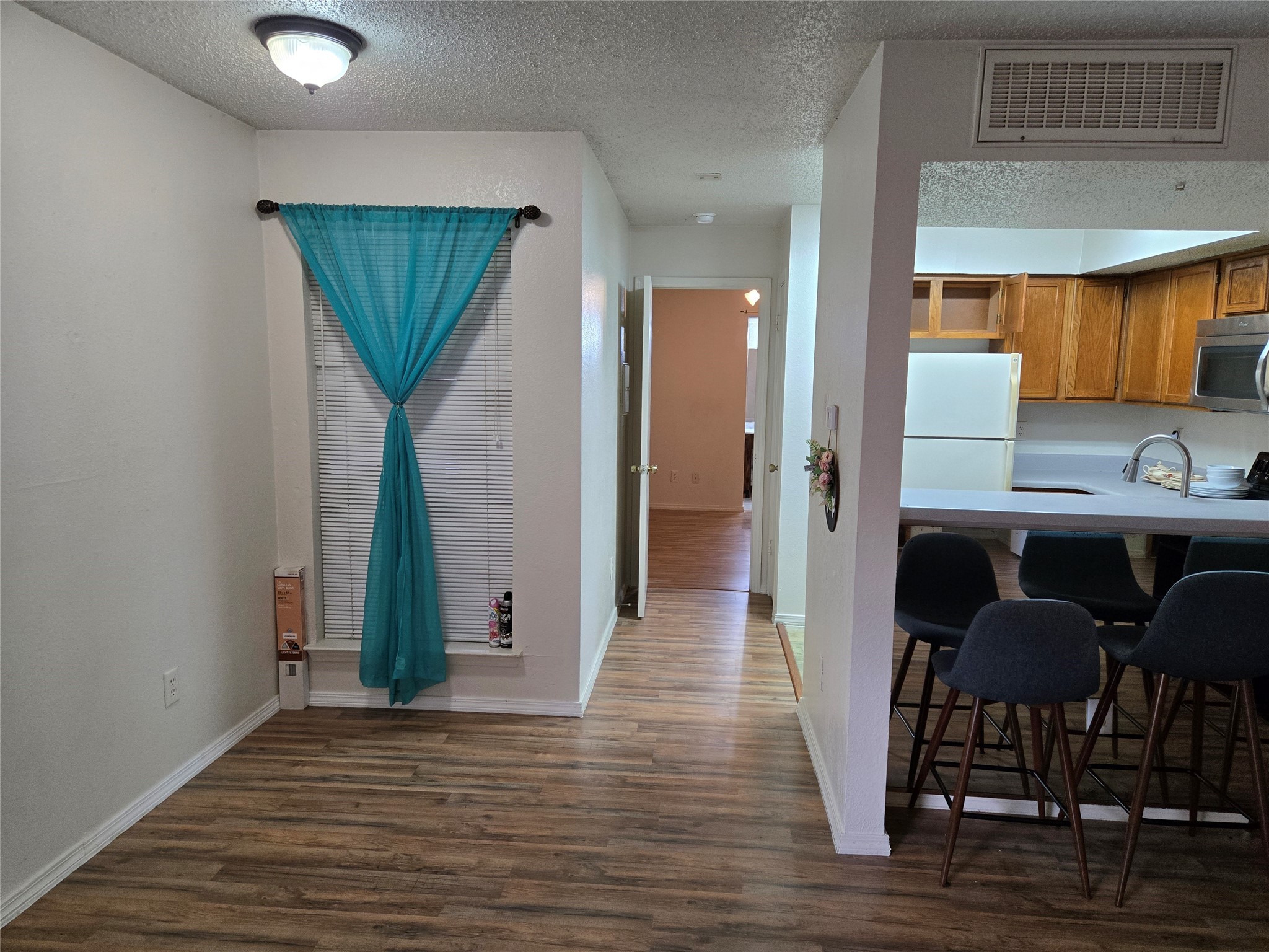 9835 Walnut Street Dallas TX 75243