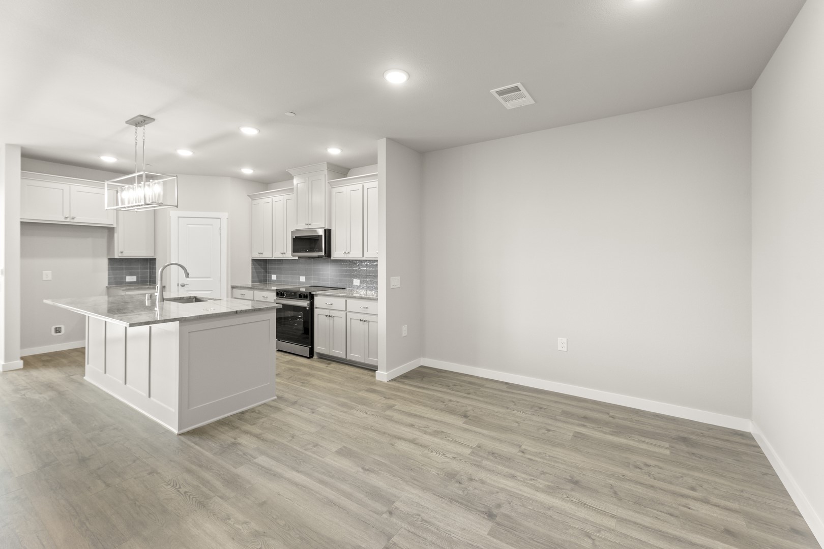 9019 Indianola Trail Oak Point TX 75068