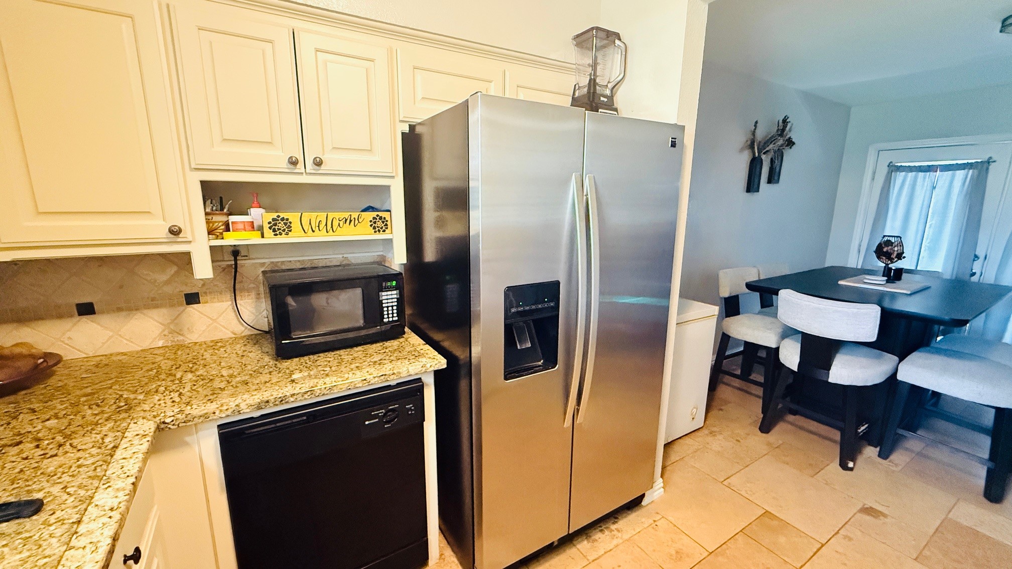 4812 Rollingwood Court Garland TX 75043